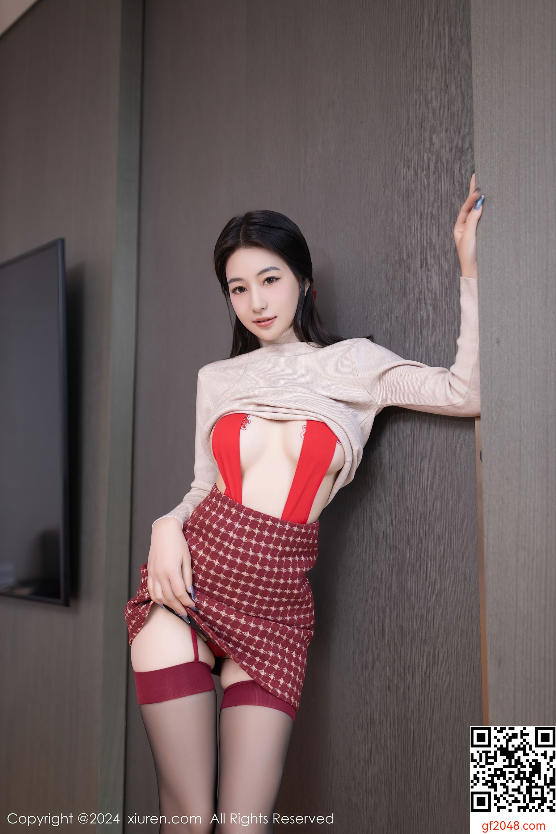[XiuRen秀人网] No.8074 熊小诺 黑丝美臀