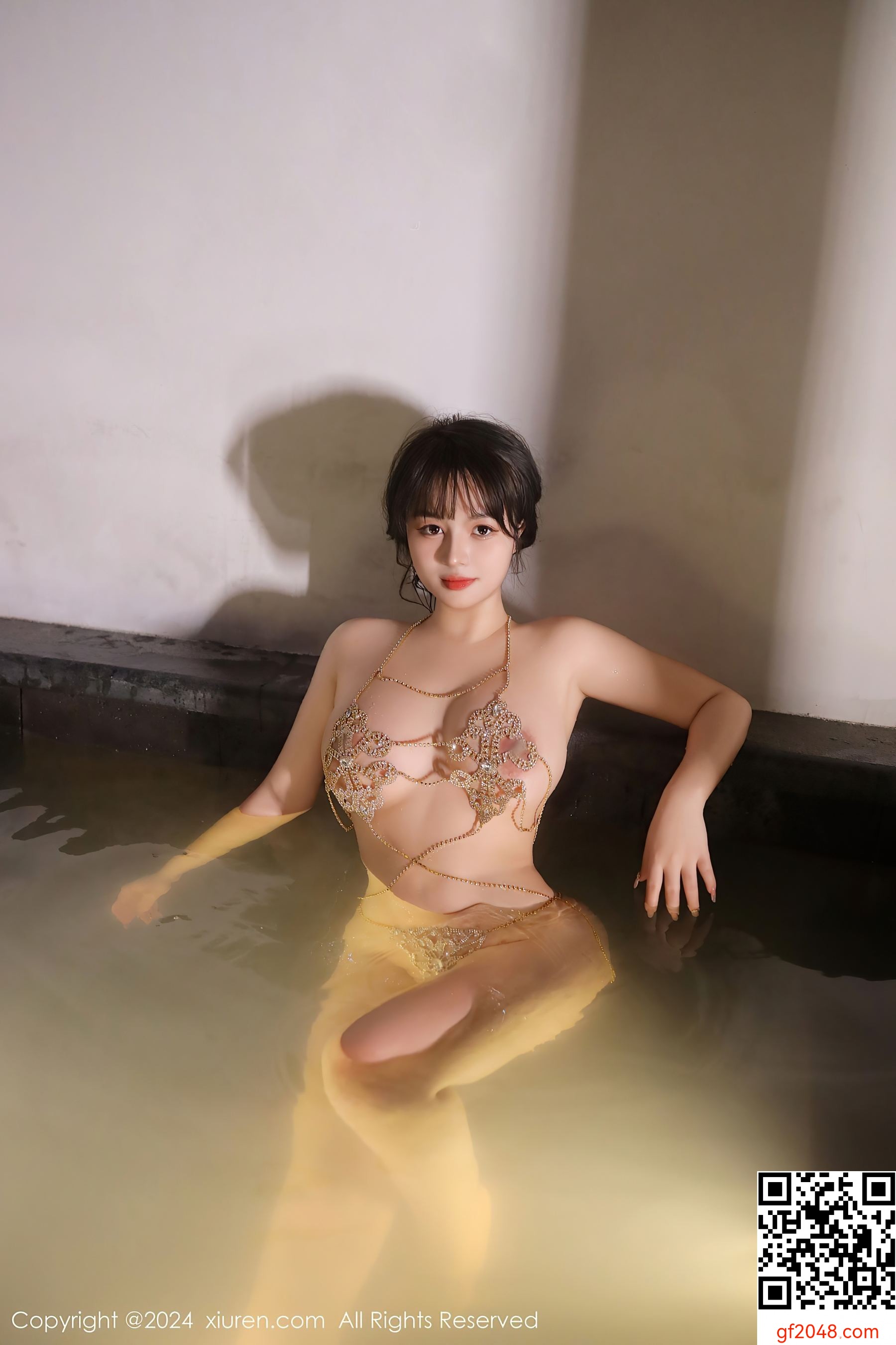 [XiuRen秀人网] No.8075 沈思怡 丰腴美臀