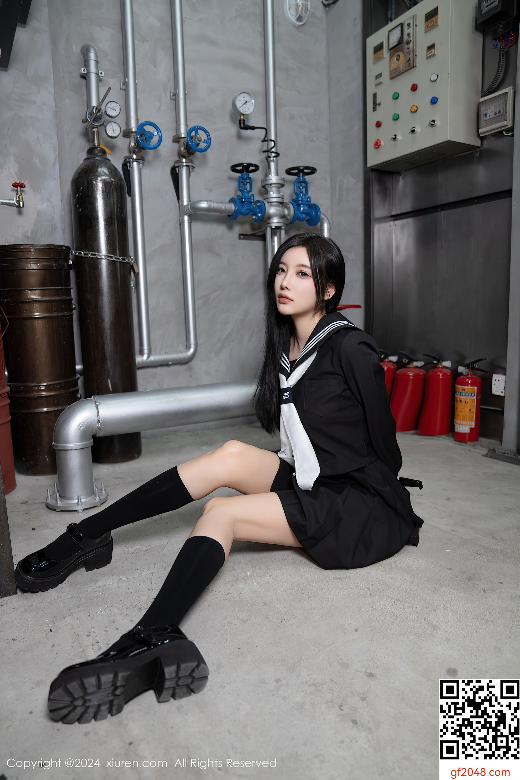 [XiuRen秀人网] No.8080 杨晨晨Yome 美腿性感