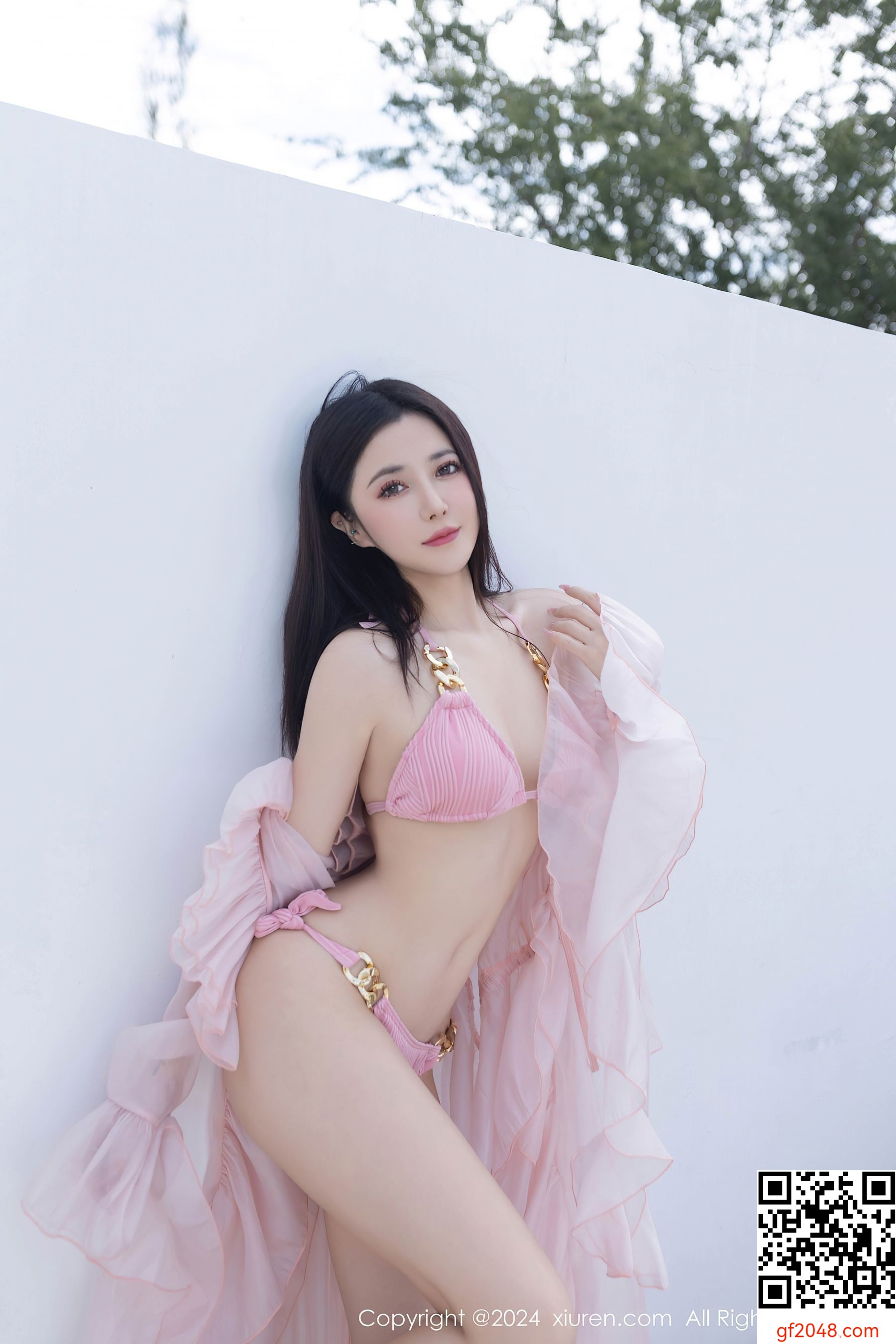 [XiuRen秀人网] No.7920 鱼子酱Fish 比基尼美腿