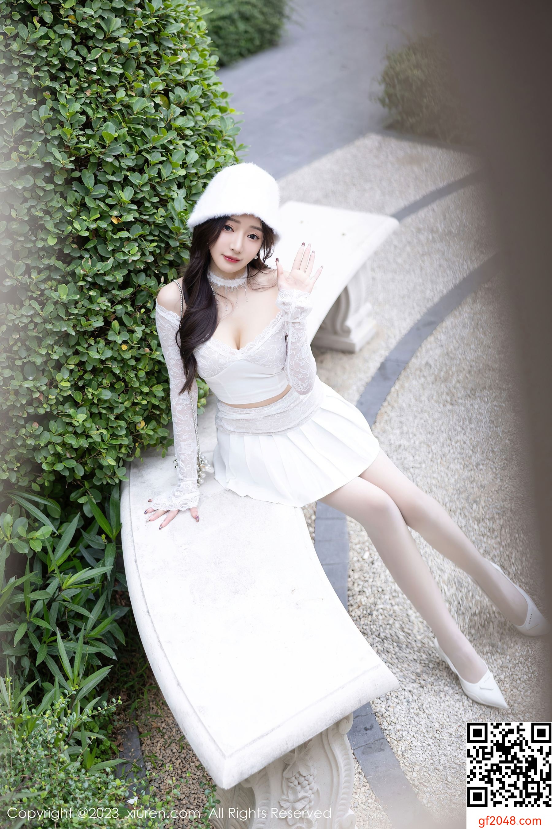 [XiuRen秀人网] No.7863 王馨瑶yanni 女神美腿