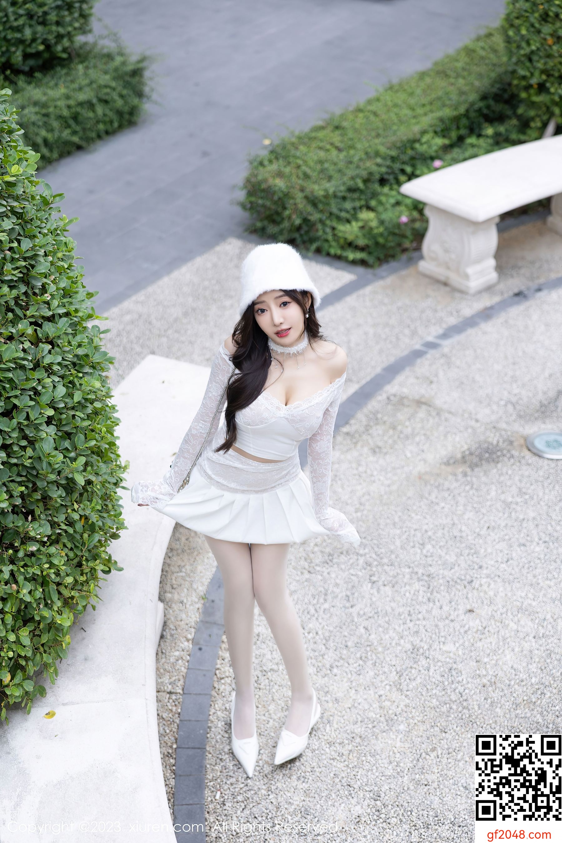 [XiuRen秀人网] No.7863 王馨瑶yanni 女神美腿