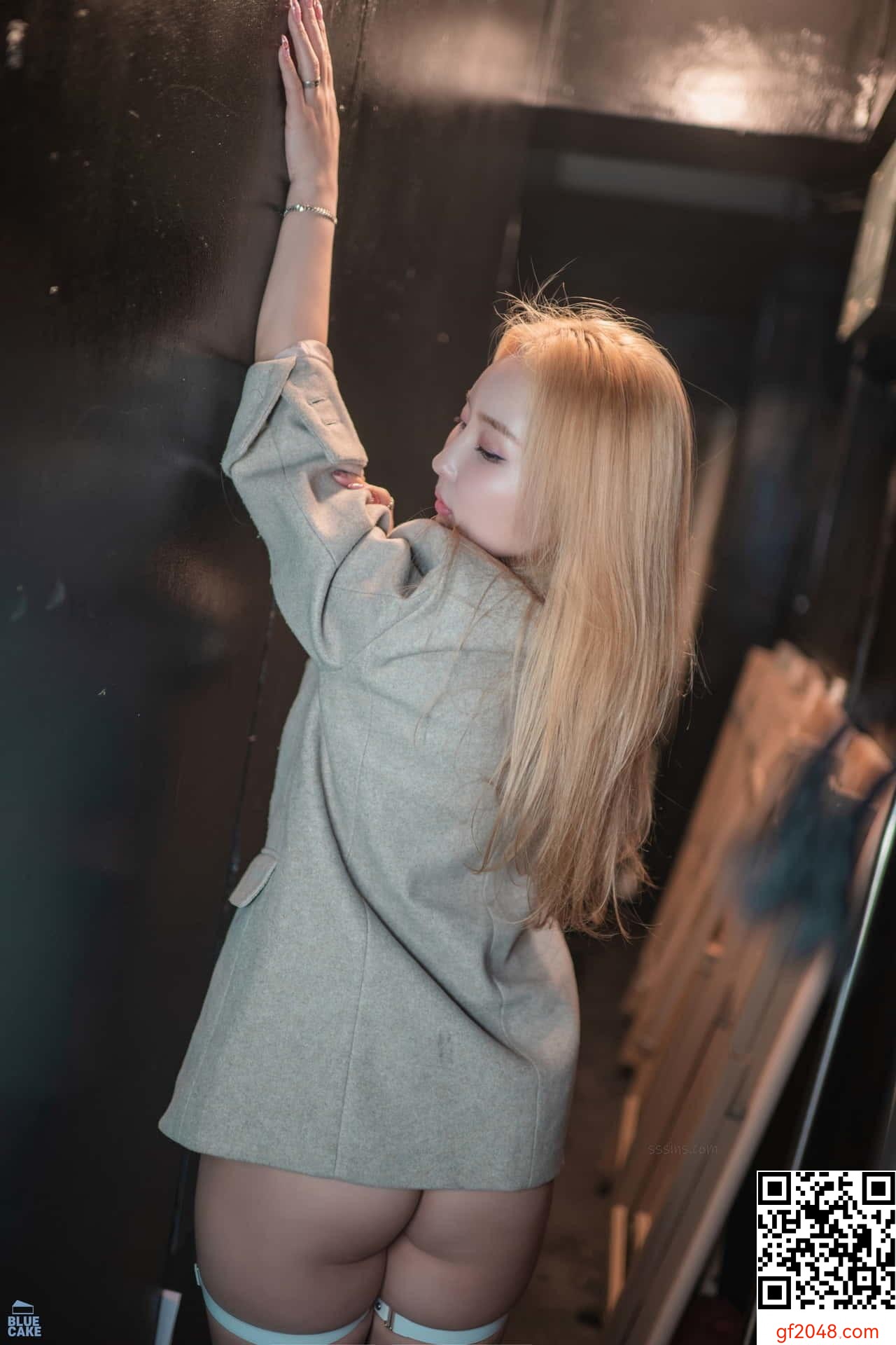 [BLUECAKE] Jinju – The Back Stage (82P)
