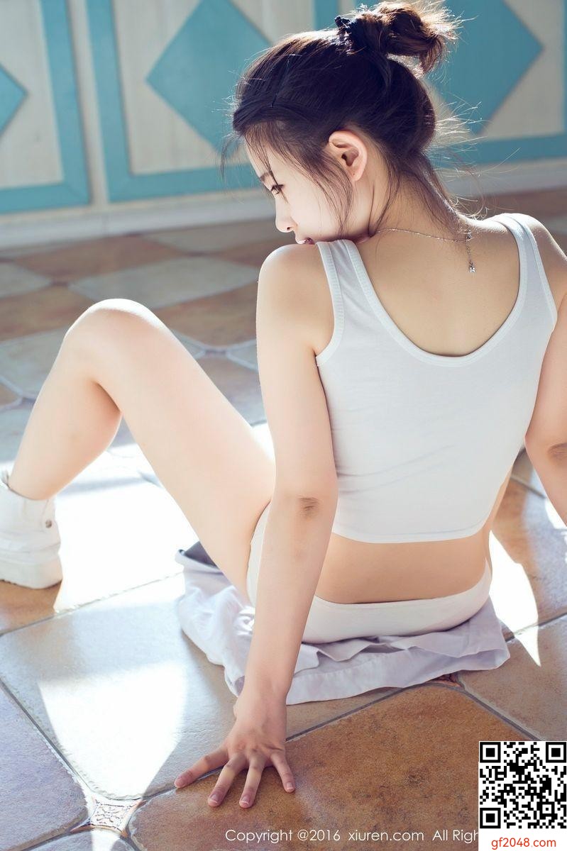 性感嫩模草莓zz青春巨乳日系死庫水少女造型 (72P)