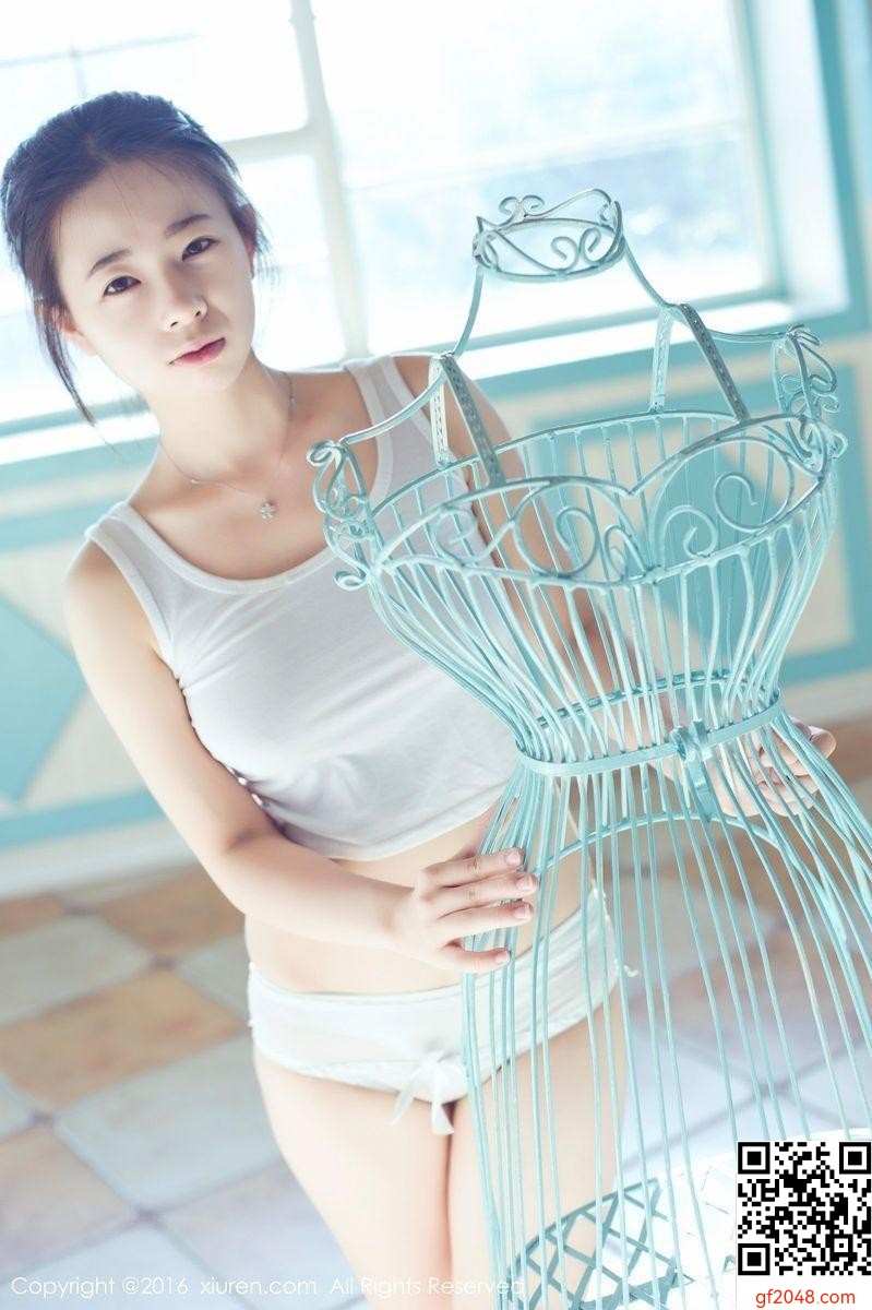 性感嫩模草莓zz青春巨乳日系死庫水少女造型 (72P)