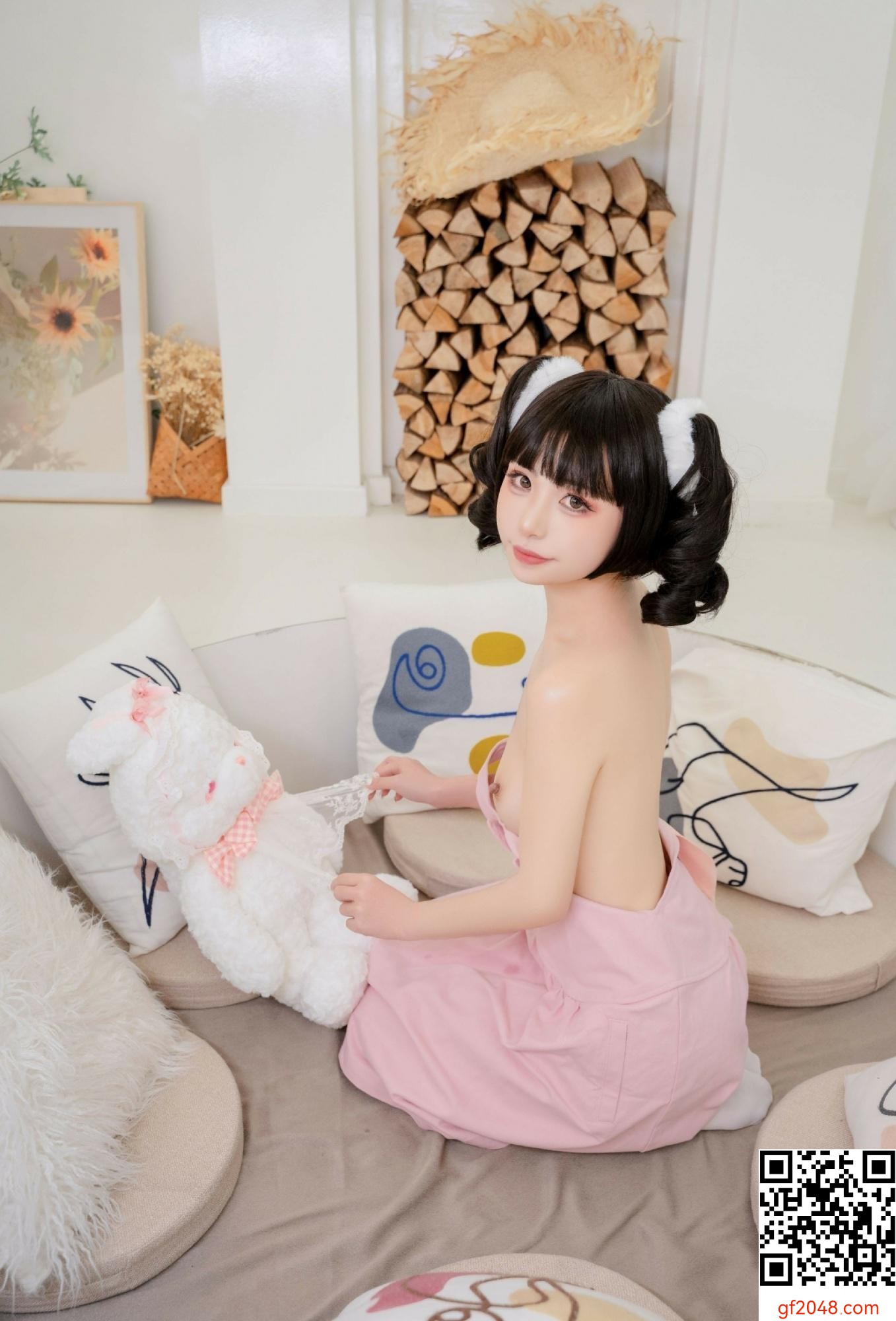 爆機少女喵小吉 蜜桃烏龍 (89P)