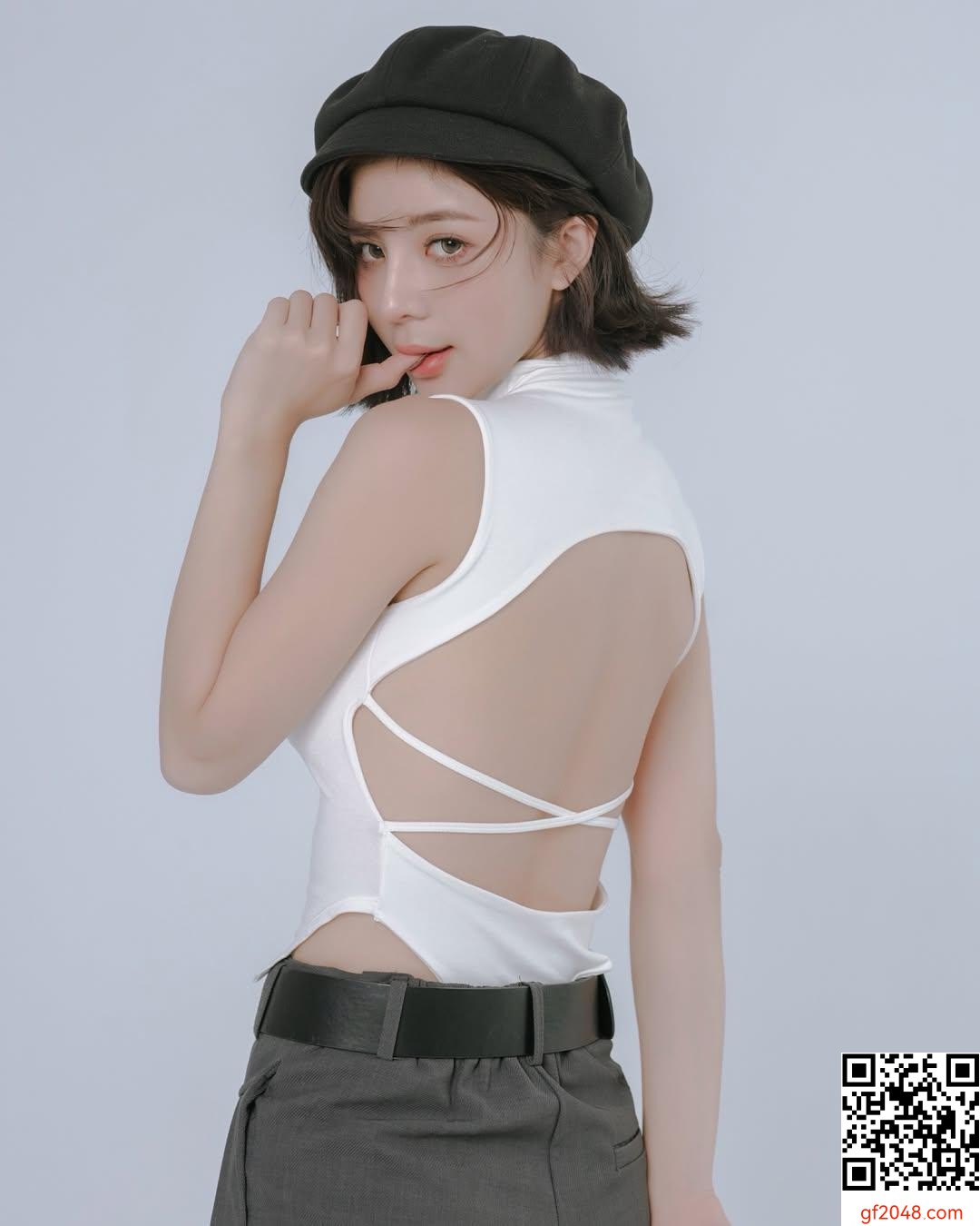 「襄澄」渾圓飽滿曲線配性感腰身 極致火辣 (10P