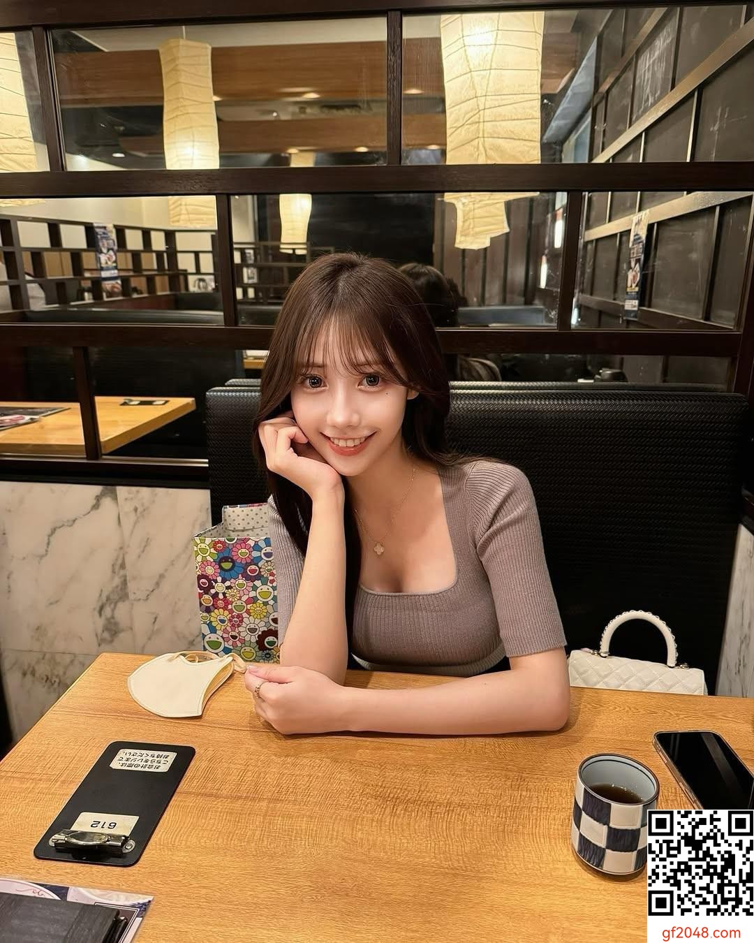 「張七七」水汪大眼笑起來太甜美 全身散發魅力 (10P)