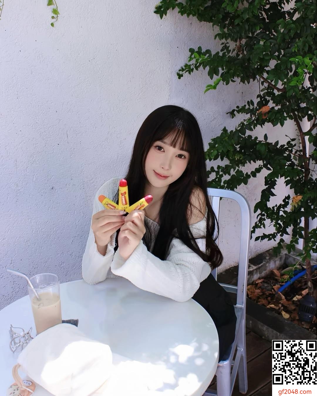 「彭彭」高顏值臉蛋看不膩 著迷不已 (10P)