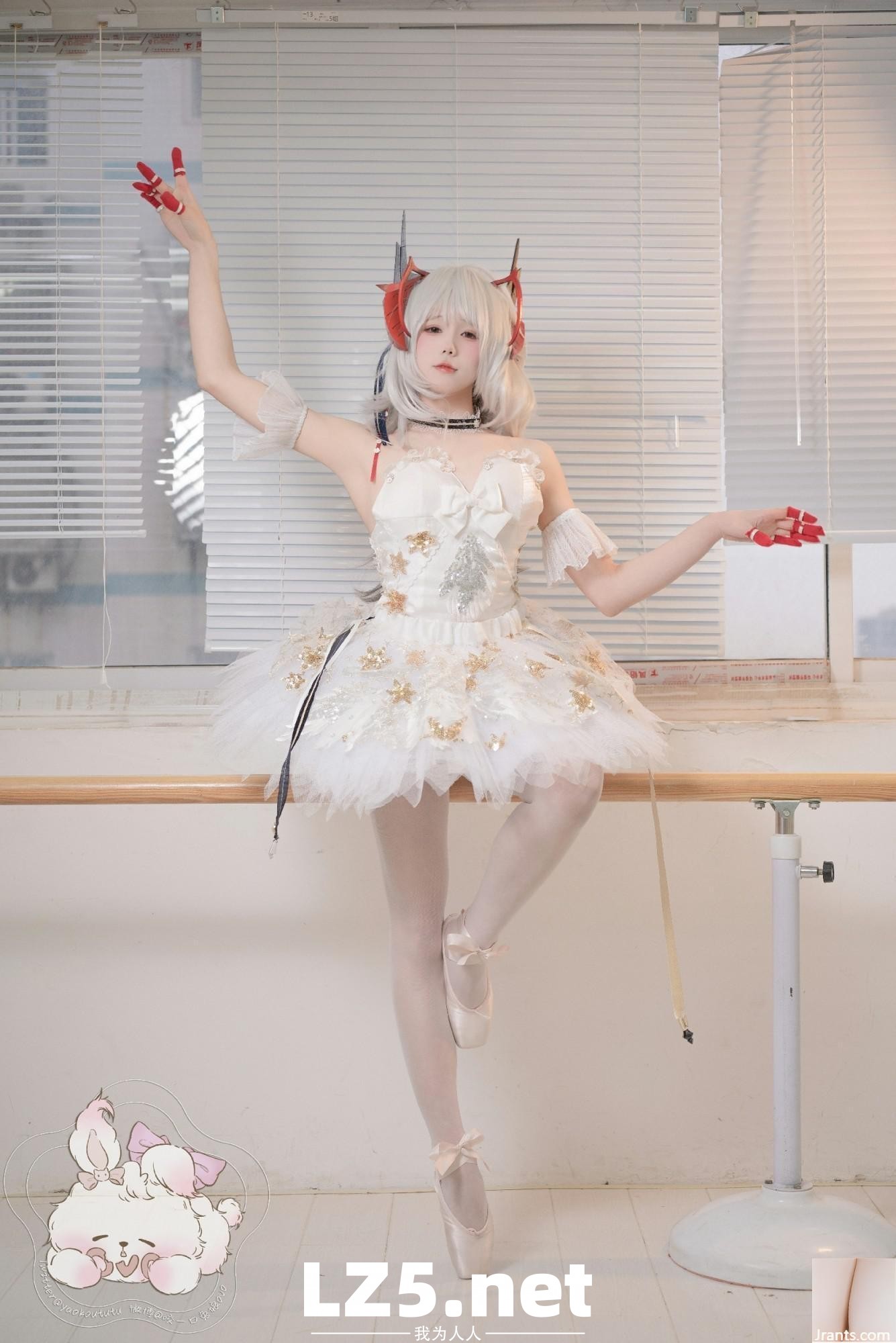 Coser@黏黏團子兔 – W天鵝之舞 (55P)