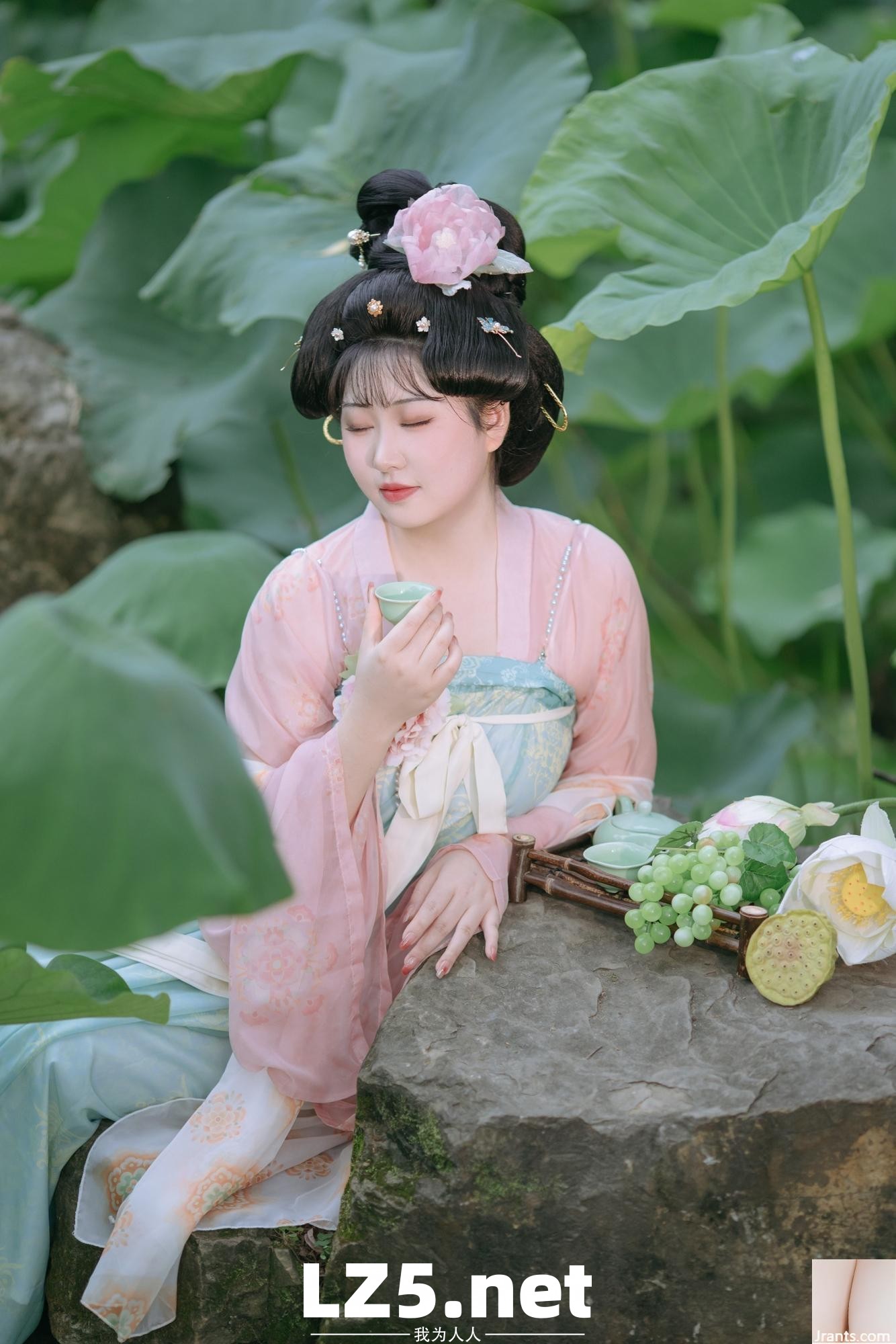 荷韻唐風 子小潯 (28P)
