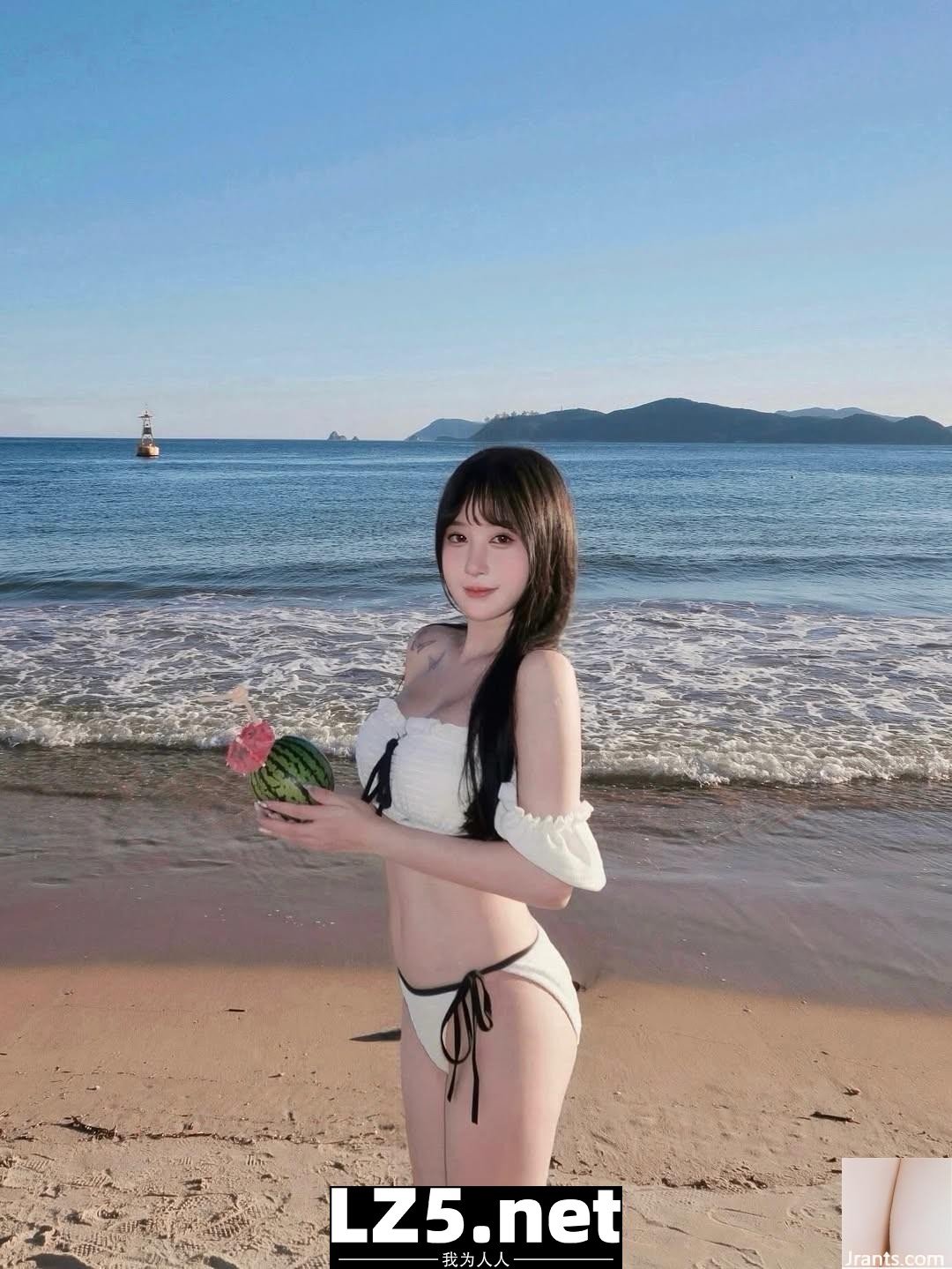 「彭彭」絕美神顏搭配若隱若現的身材 太引人遐想 (10P)