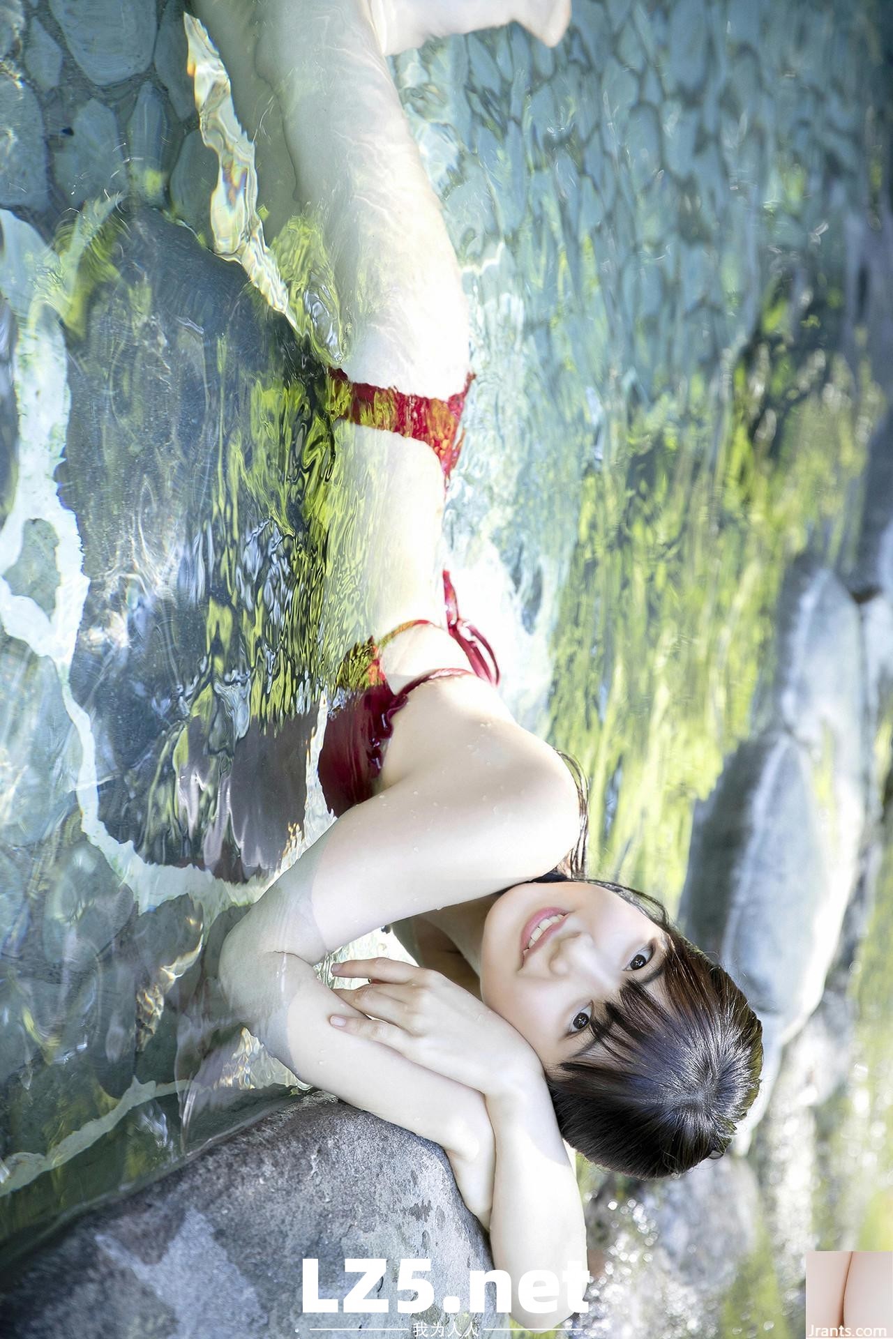 [吉田莉桜] 姣好身材曲線火辣到極點…..太完美了 (36P)