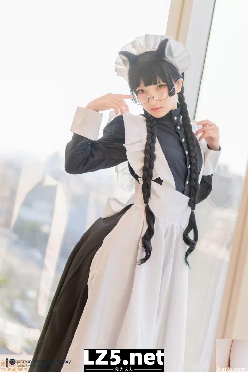 [網路收集] Sexy Neko Maid Cosplay (125P)