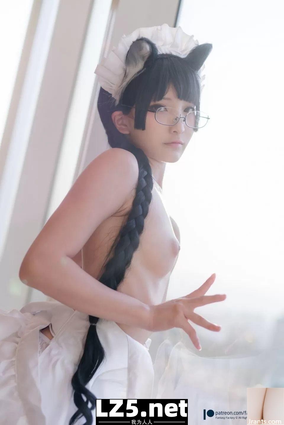 [網路收集] Sexy Neko Maid Cosplay (125P)