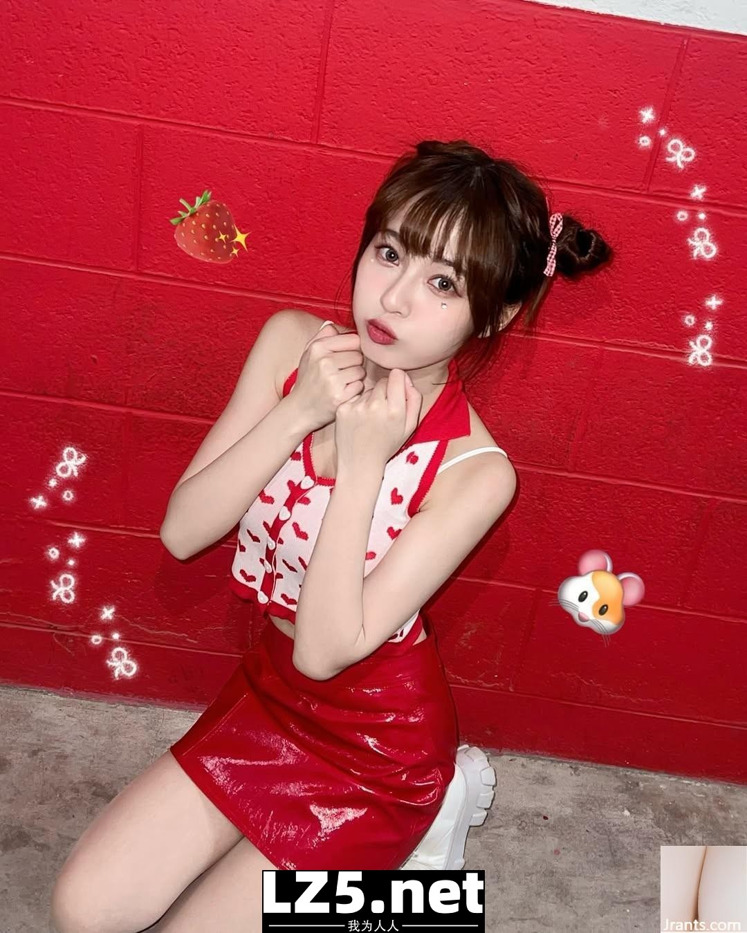 「佩霓Penny」顔值甜美可人 甜笑仙氣爆棚 (10P)