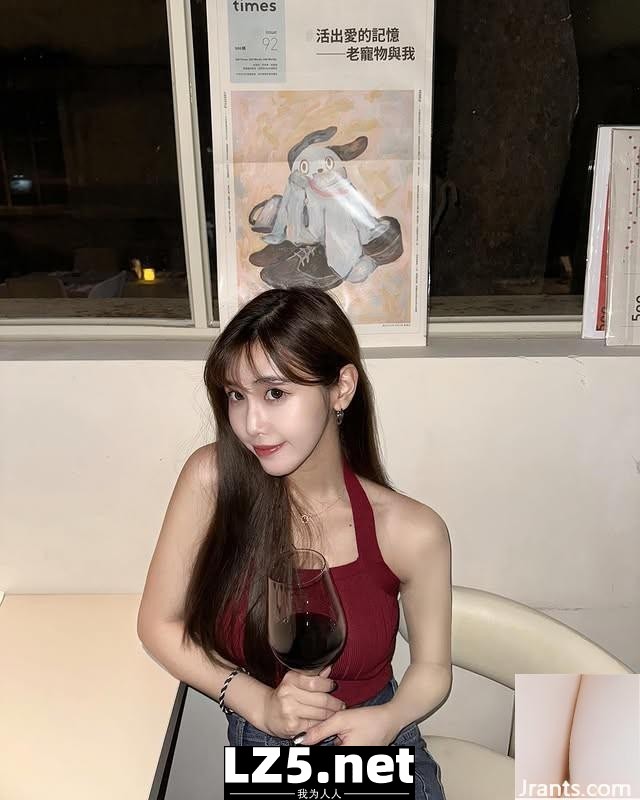 清純女神「倪子涵」深藏不露 (10P)