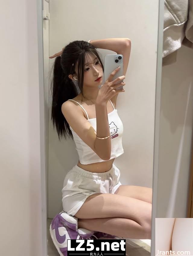 「維尼」完美弧度好誘人 (10P)