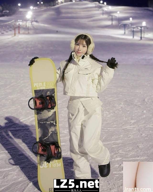 展露豐滿美胸「庫比 林藝瑄」甜死人不償命 (10P)