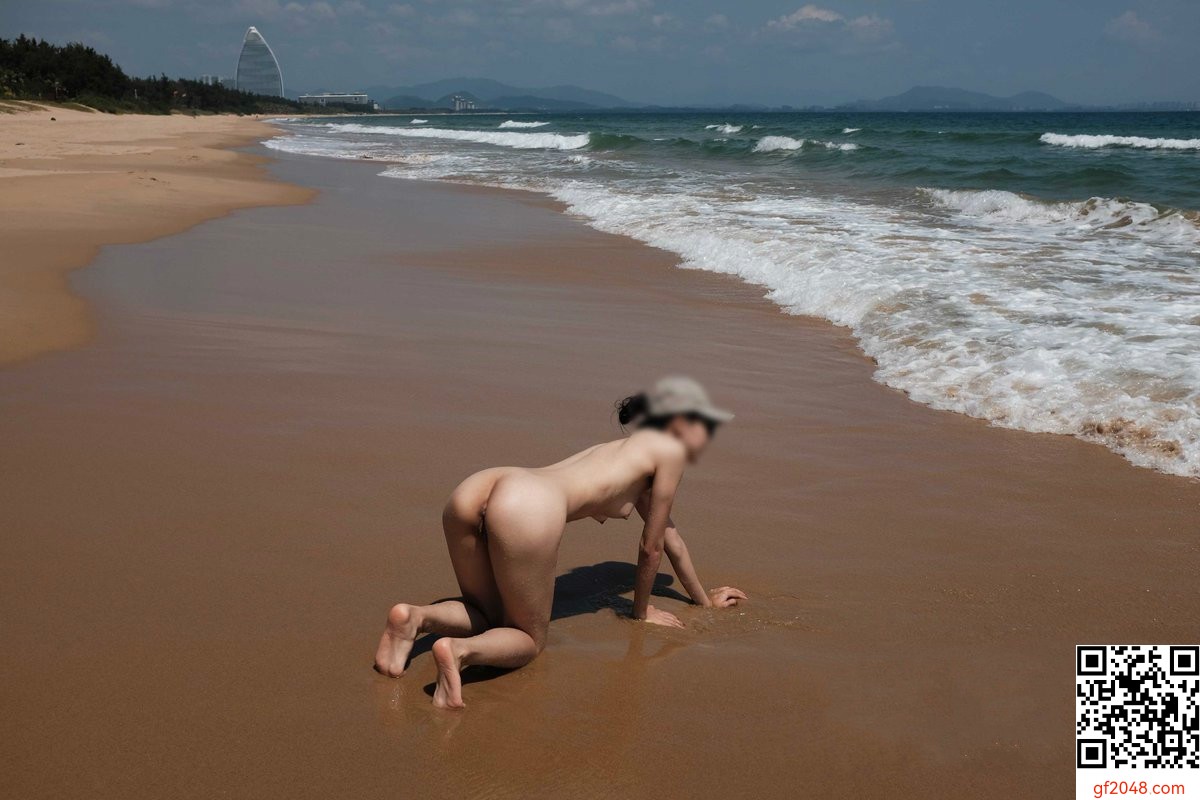 海灘裸露