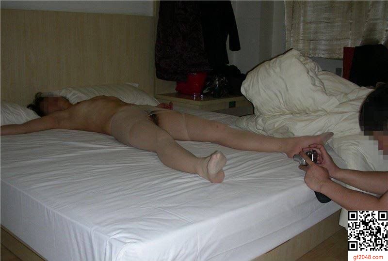 週末約單男一起瘋狂一下