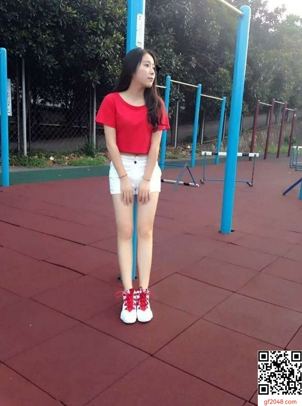 女友軍訓我去看她