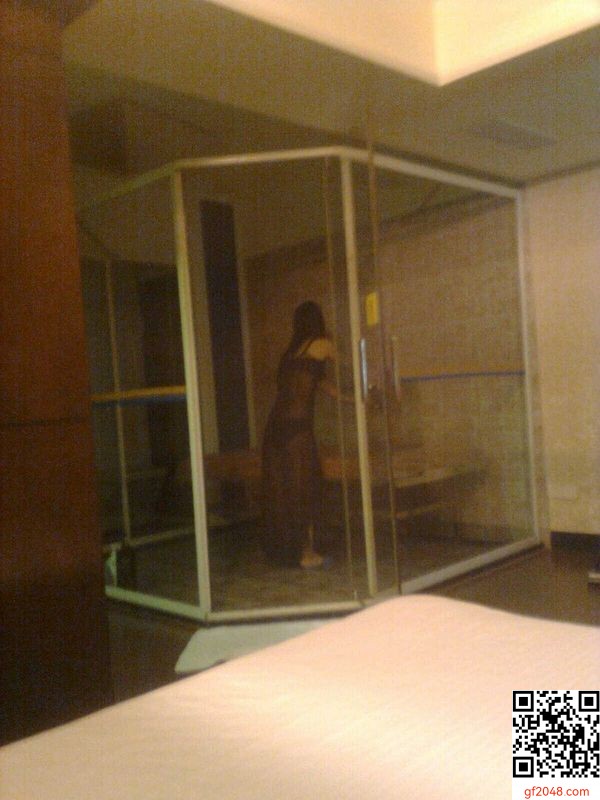 花錢找的會所女，服務真到位