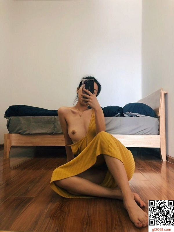 高冷嫵媚的小姐姐