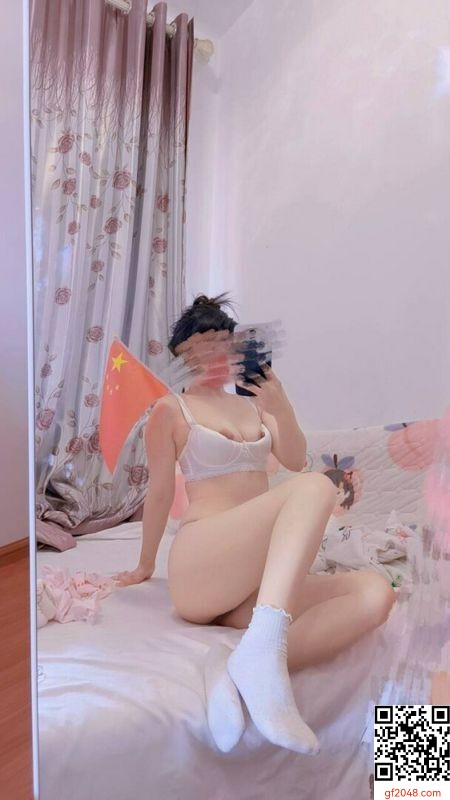 性感美女身材好奶子挺 大屁股真是喜歡啊